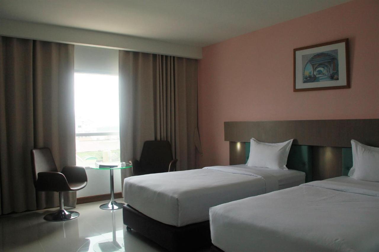 Grand Oliver Hotel Danok Sadao Exteriör bild